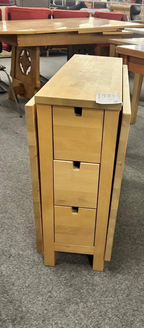 Klaptafel met laden — tweedehands